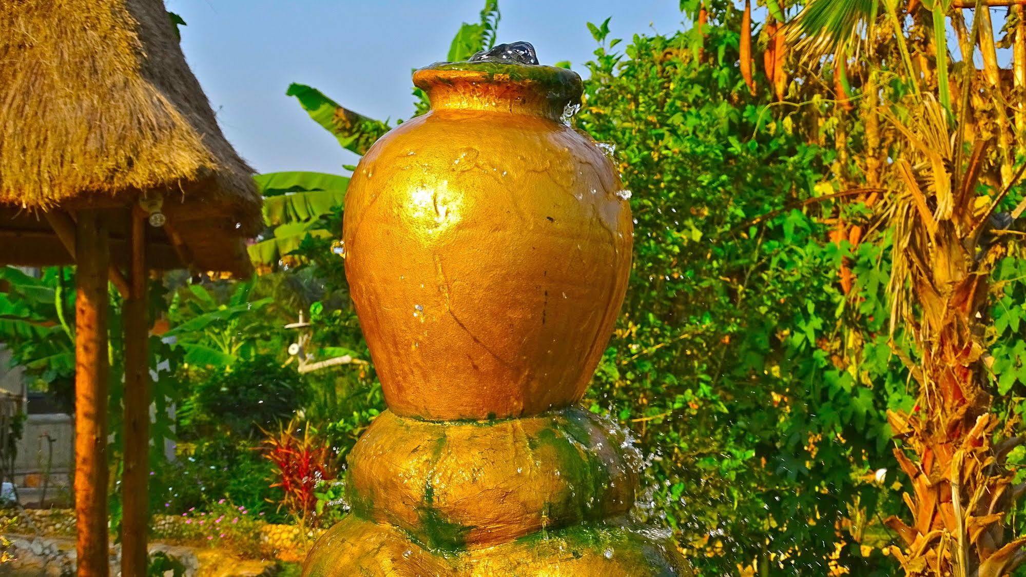 Malakai Eco Lodge Kajansi Ngoại thất bức ảnh